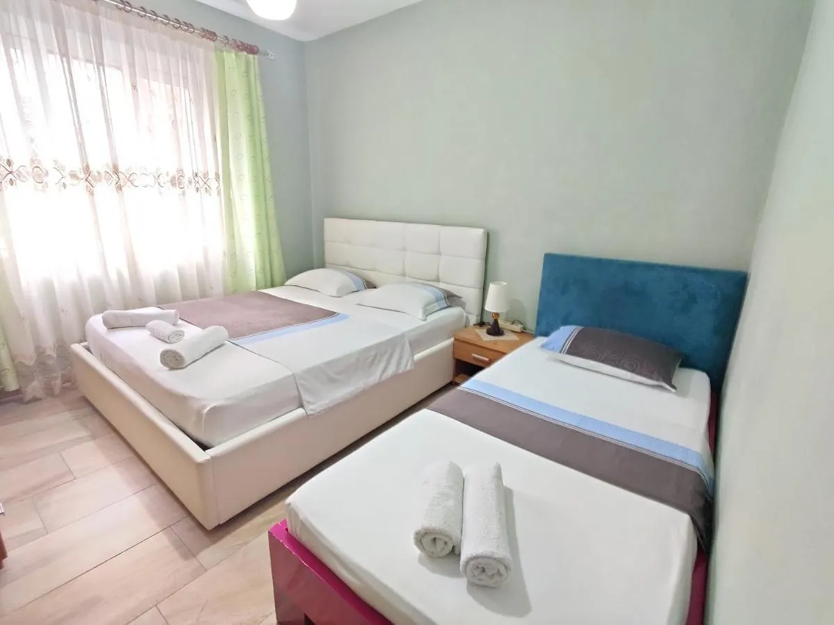 Tirana City Center Apartment 0*,