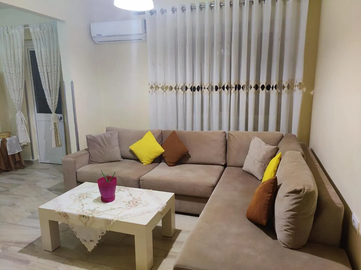 Tirana City Center Apartment 0*,