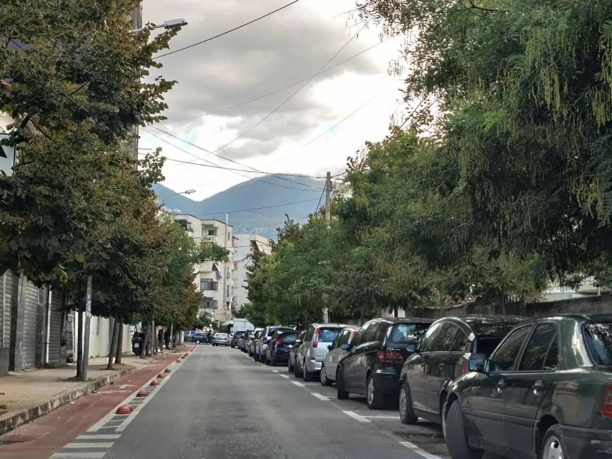 Tirana City Center Apartment 0*,  Albania